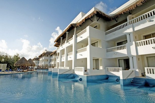 Grand Riviera Princess