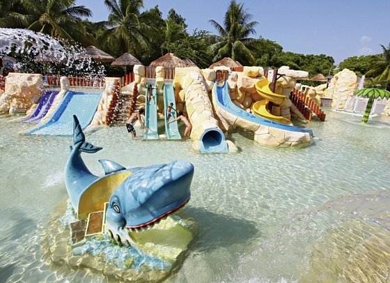 Sandos Caracol