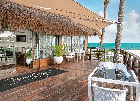 Ocean Maya Royale