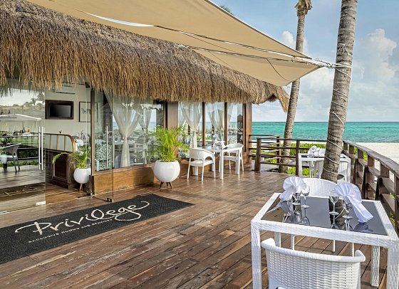 Ocean Maya Royale