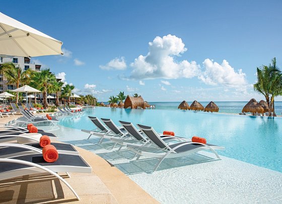Dreams Natura Resort & Spa
