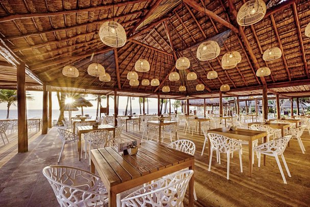 Grand Palladium Colonial Resort & Spa