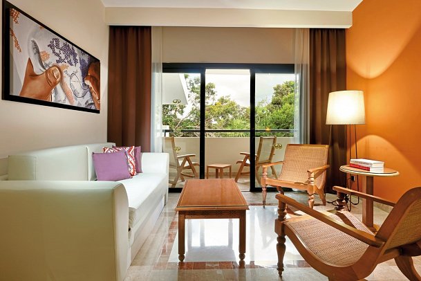 Grand Palladium Colonial Resort & Spa - Wohnbeispiel Juniorsuite Gardenview (Zimmercodierungen J1G & JPG)