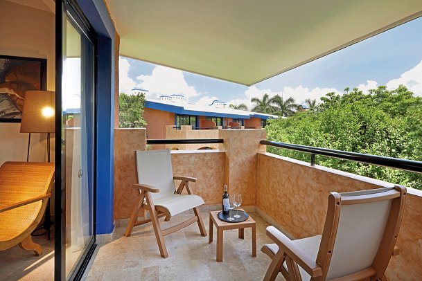 Grand Palladium Colonial Resort & Spa - Wohnbeispiel Juniorsuite Poolside (Zimmercodierung J1P)