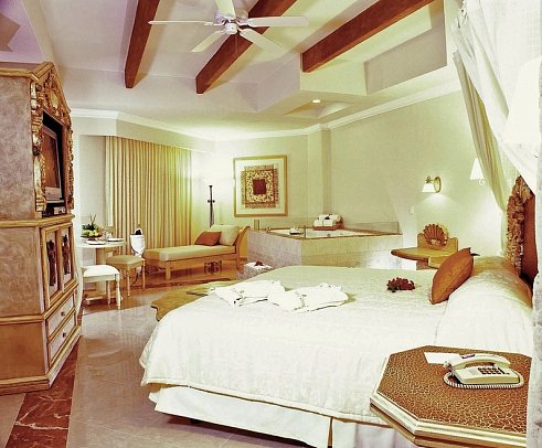 Hyatt Vivid Playa del Carmen