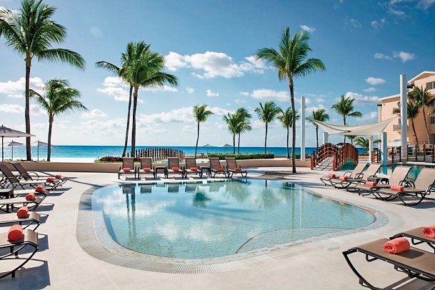 Dreams Jade Resort & Spa