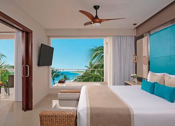 Dreams Jade Resort & Spa
