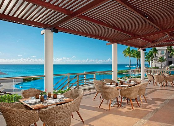 Dreams Jade Resort & Spa