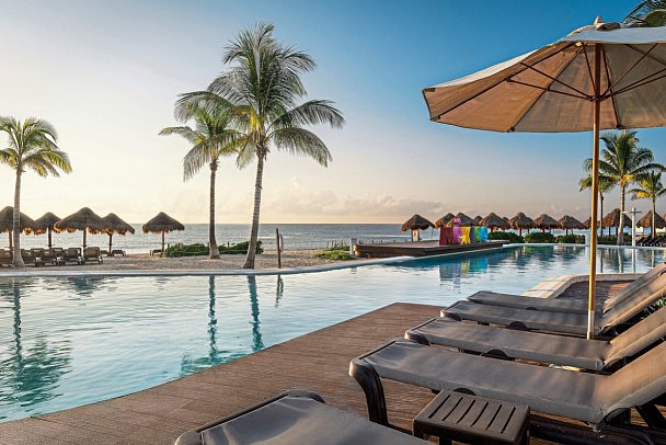 Ocean Riviera Paradise