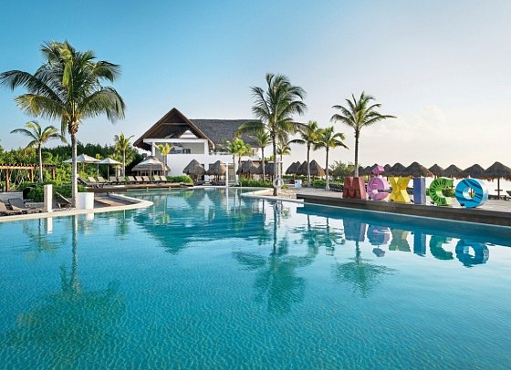 Ocean Riviera Paradise