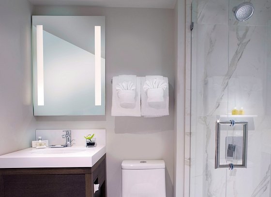 The Benson Portland, Curio Collection by Hilton