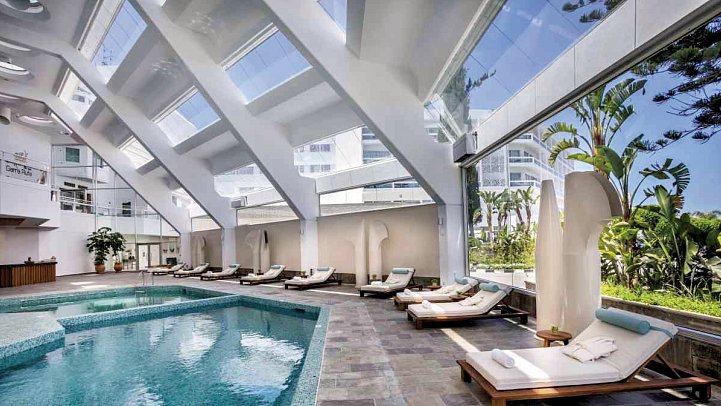 Leonardo Plaza Cypria Maris Beach Hotel & Spa