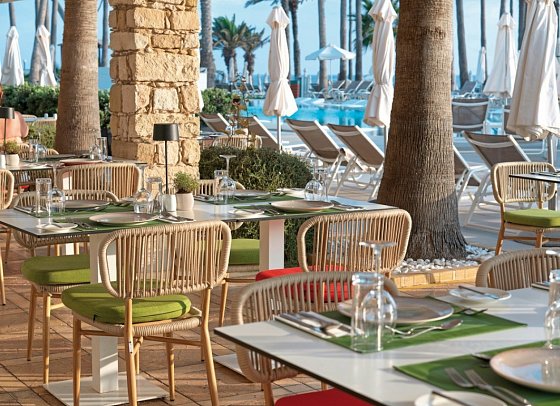 Leonardo Plaza Cypria Maris Beach Hotel & Spa