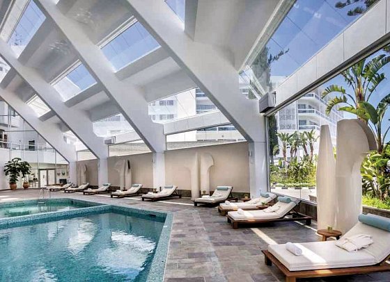 Leonardo Plaza Cypria Maris Beach Hotel & Spa