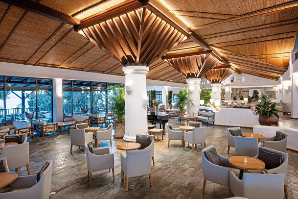 Coral Beach Hotel & Resort