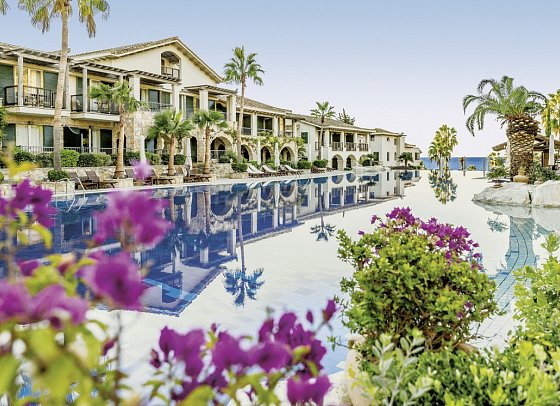 Columbia Beach Resort