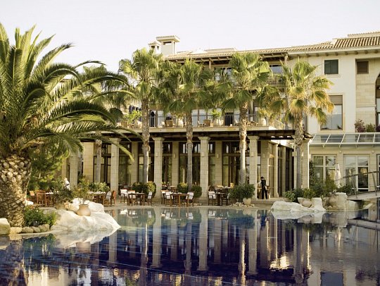 Columbia Beach Resort