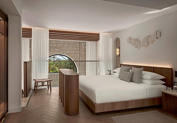 Elysium - Wohnbeispiel Garten Villa Suite mit Privat-Pool (Zimmercodierung V1R)