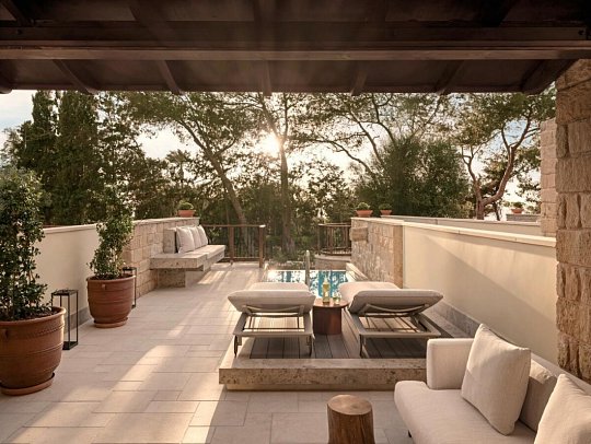 Elysium - Wohnbeispiel Garten Villa Suite mit Privat-Pool (Zimmercodierung V1R)