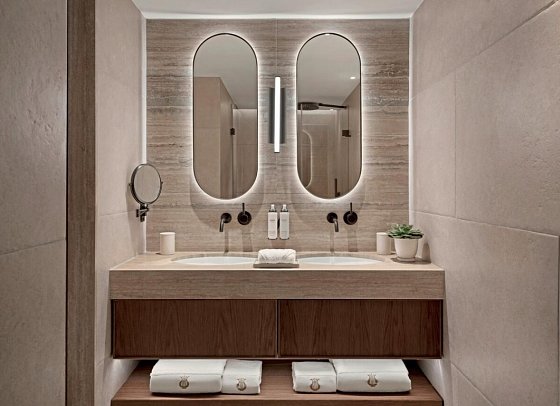 Elysium - Beispiel Bad Duplex Suite (Zimmercodierungen MB1 & MB2)