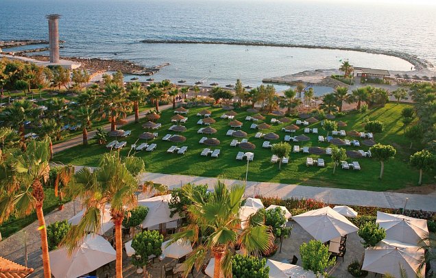 St. George Beach Hotel & Spa Resort