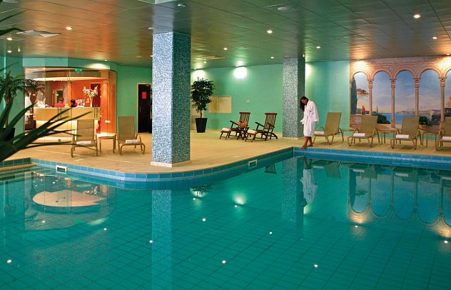 St. George Beach Hotel & Spa Resort