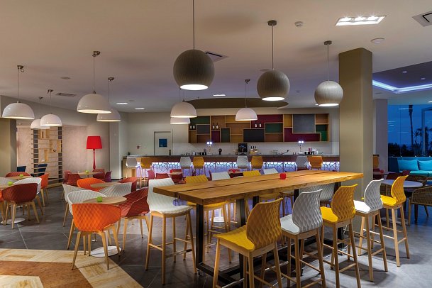 Leonardo Laura Beach & Splash Resort