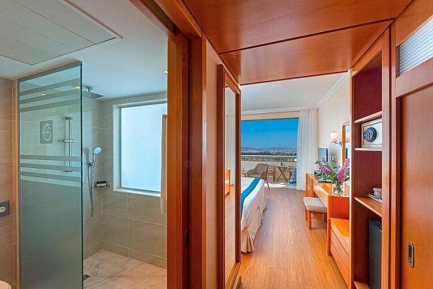 Constantinou Bros Athena Beach - Wohnbeispiel Doppelzimmer Superior (Zimmercodierungen DSL, DSM & DSQ)