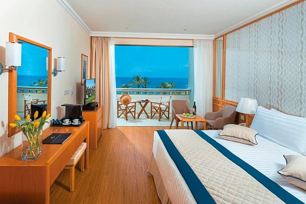 Constantinou Bros Athena Beach - Wohnbeispiel Doppelzimmer Superior (Zimmercodierungen DSL, DSM & DSQ)
