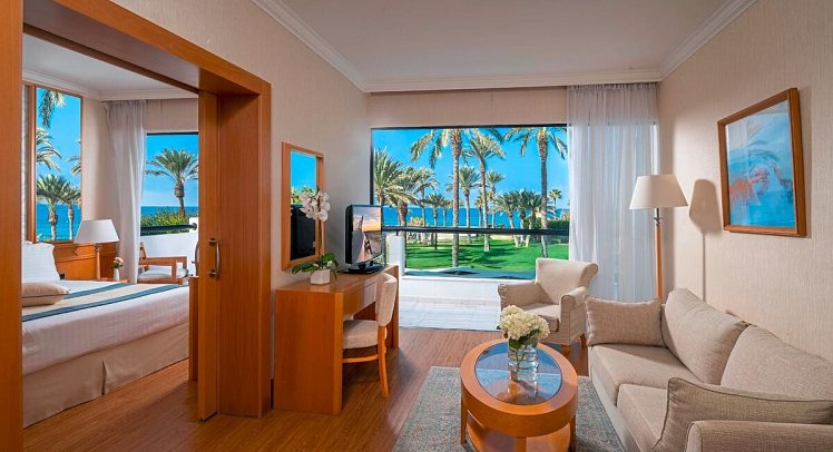 Constantinou Bros Asimina Suites - Wohnbeispiel Suite Meerblick (Zimmercodierungen WBM, WBN & WB1)