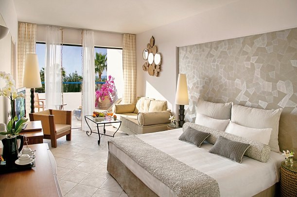 Azia Resort & Spa - Wohnbeispiel Juniorsuite Premium Gartenblick (Zimmercodierung JMG)