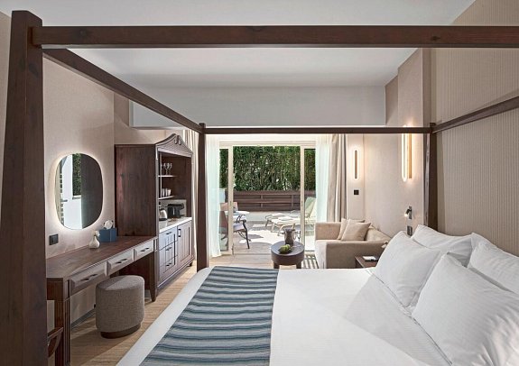 Olympic Lagoon Resort Paphos - Wohnbeispiel Fisherman´s Juniorsuite mit Terrasse (Zimmercodierung JBL)