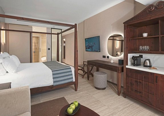 Olympic Lagoon Resort Paphos - Wohnbeispiel Fisherman´s Juniorsuite mit Terrasse (Zimmercodierung JBL)