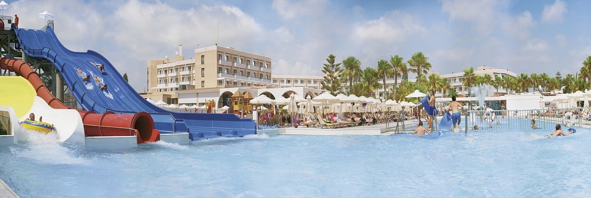 Louis Phaethon Beach