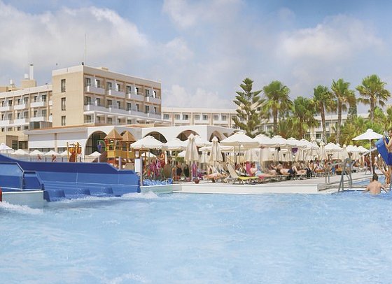 Louis Phaethon Beach