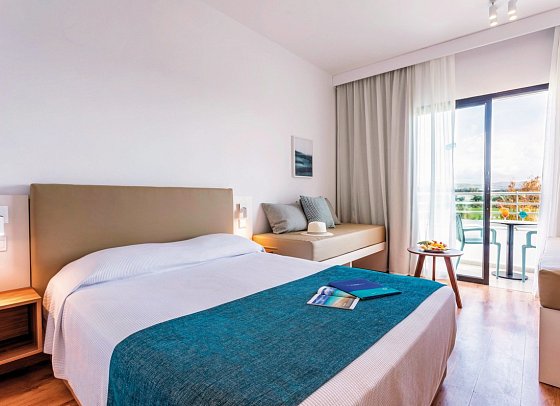Louis Phaethon Beach - Wohnbeispiel Doppelzimmer Landblick (Zimmercodierungen DBL, DC1 & DP1)