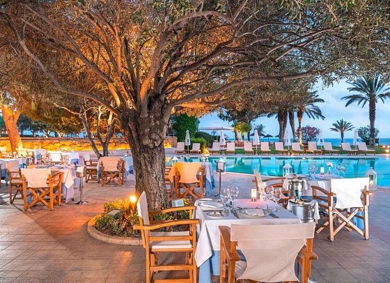 Constantinou Bros Athena Royal Beach
