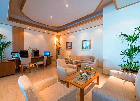 Constantinou Bros Athena Royal Beach