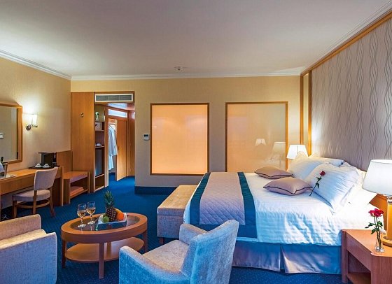 Constantinou Bros Athena Royal Beach - Wohnbeispiel Juniorsuite/Suite (Zimmercodierungen JBL, JBM & W1M)