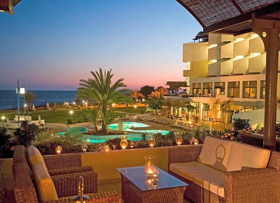 Constantinou Bros Athena Royal Beach