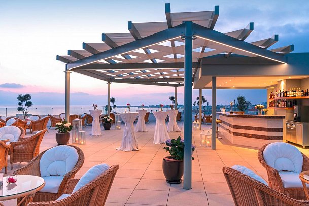 Constantinou Bros Athena Royal Beach