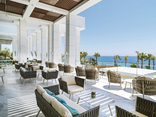 Amavi MadeForTwo Hotels