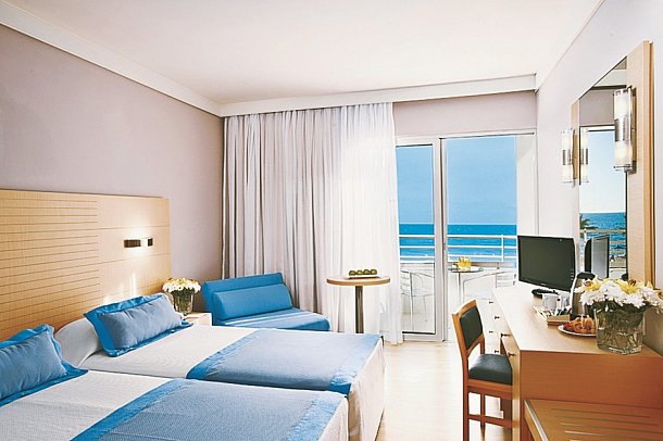 Louis Ledra Beach - Wohnbeispiel Doppelzimmer Meerblick (Zimmercodierung DBM)