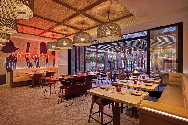 Grand Hyatt Scottsdale Resort - Restaurant Tiki Taka