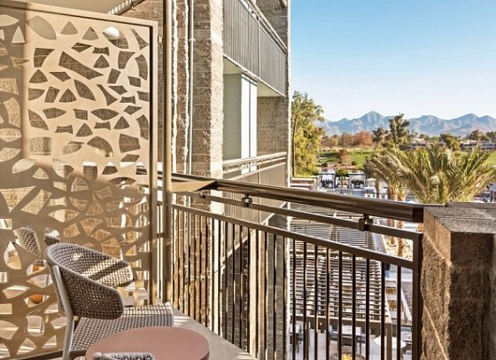 Grand Hyatt Scottsdale Resort - Wohnbeispiel Standard View King (Zimmercodierung UG2)