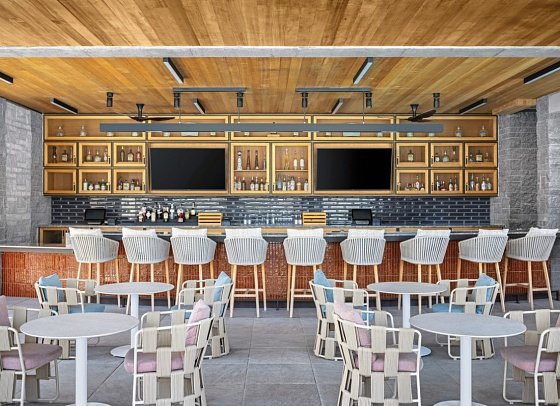 Grand Hyatt Scottsdale Resort - Sandbar