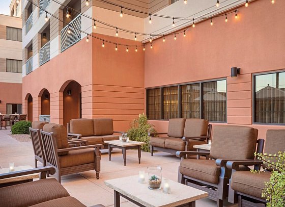 Courtyard by Marriott Scottsdale Old Town