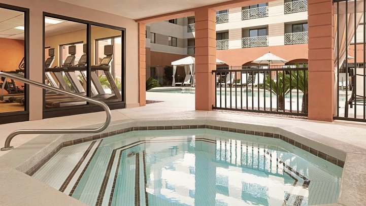 Courtyard by Marriott Scottsdale Old Town