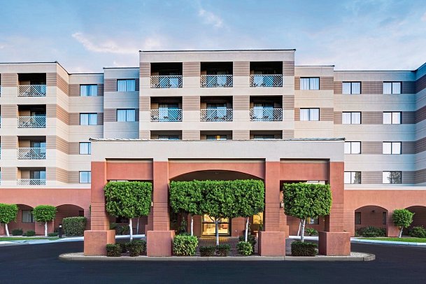 Courtyard by Marriott Scottsdale Old Town