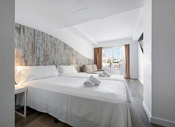 Welikehotel Triton Beach - Wohnbeispiel Juniorsuite (Zimmercodierung JB1)